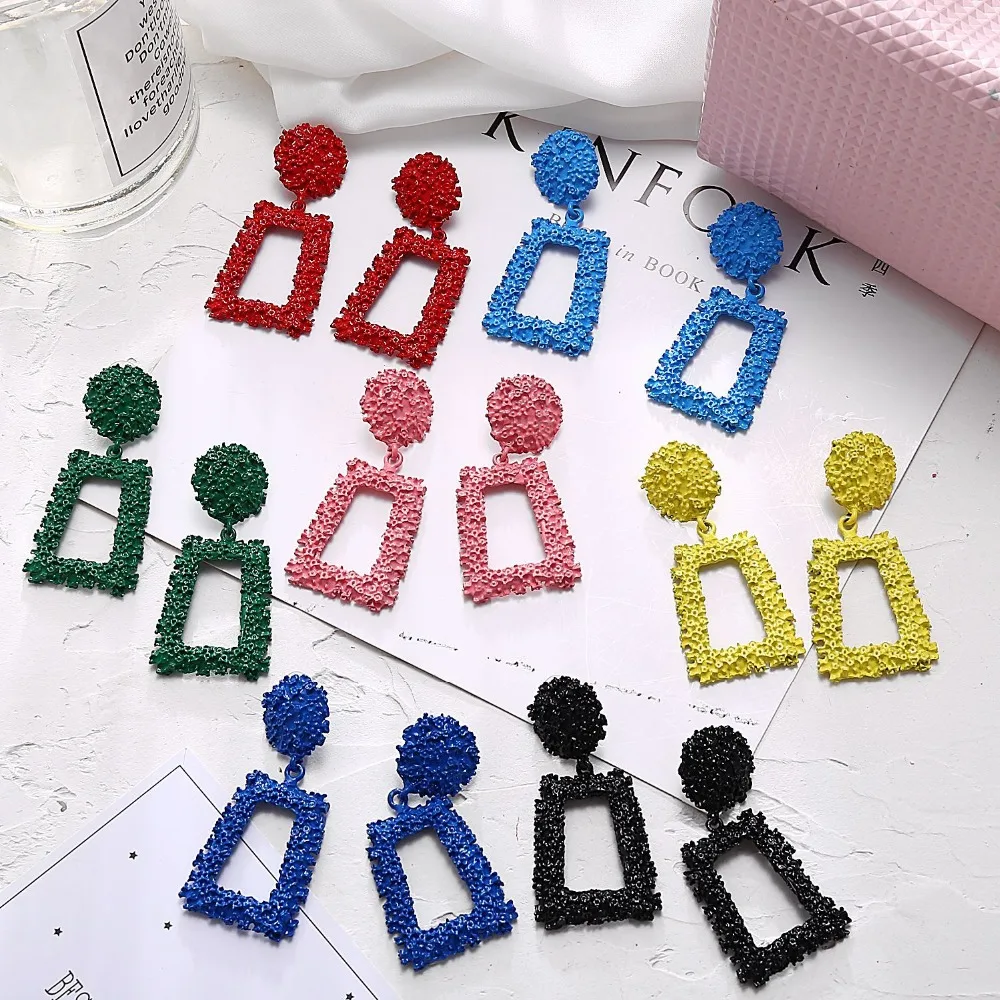 

Colorful Metal Dangle Earrings For Women Jewelry Green Blue Pink Black Pendientes Geometric Trapezoid Drop Earrings 2019