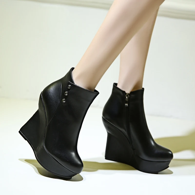 

European casual style real leather cowhide ankle boots zipper rivet platform wedged so kate high heel women's motorcycle boots