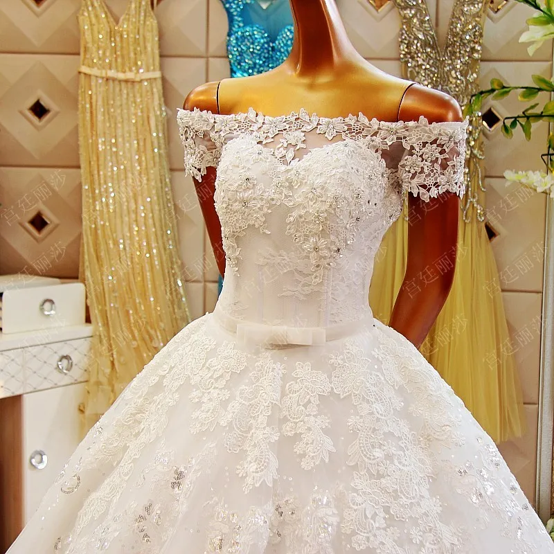 

White Retro Diamond Lace Sexy Bridal Dress Short Sleeve Extreme Luxury Wedding Gowns Vestido De Noiva New ofu o le faaipoipoga