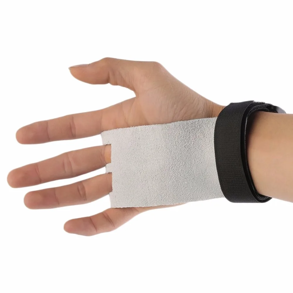 

High Quality Weight Lifting Pull Up Lift Grips Leather Palm Protectors Gym Strength Training Glove M size New Arrival