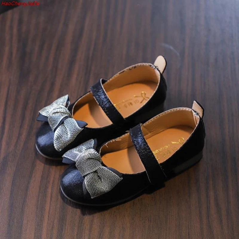 

Autumn Girls Leather Shoes PU Patent Leather Kids Flats Children Loafers For Medium Girls Soft Fashion Princess Bow