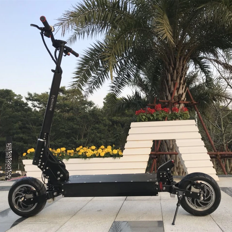 Best KWHEEL R7 60V Lithium Battery Electric Scooter Dual Motors 2800W E-scooter 1