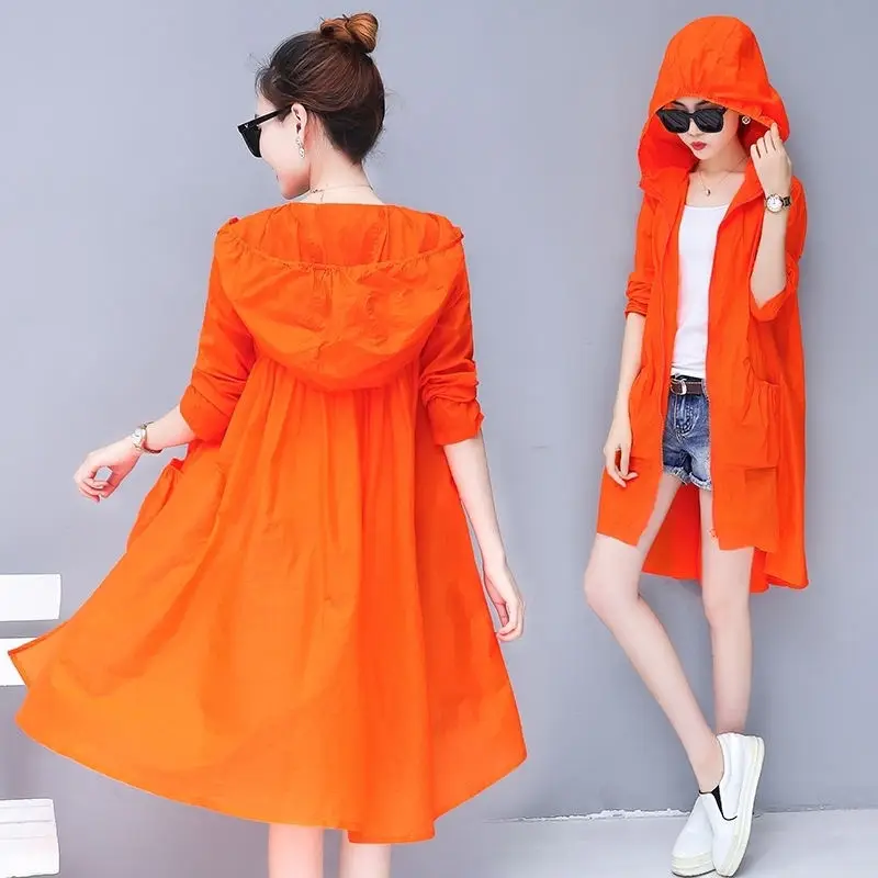 الربيع الصيف سترة طويلة النساء سترة مقنعين واقية من الشمس معطف زائد حجم سترة منظور عارضة الشاطئ السيدات سترة 3XL Q1155