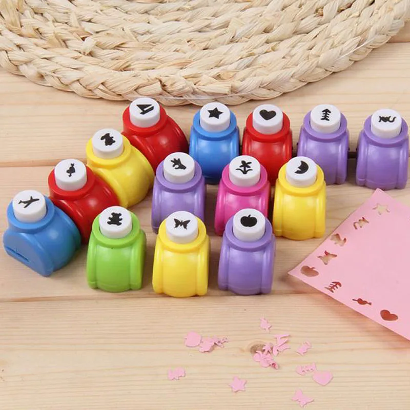 

Free Shipping 5 Pieces Cartoon Style Craft Hole Punch Christmas Gifts Prize Office High Quality School DIY Cards Hole Puncher