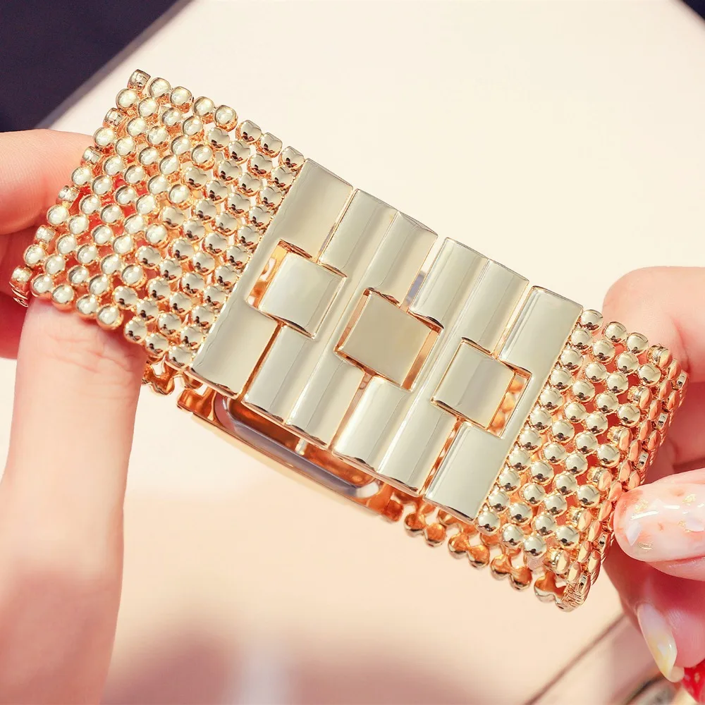 Часы G & D женские кварцевые прямоугольные люксовые стильные золотистые наручные