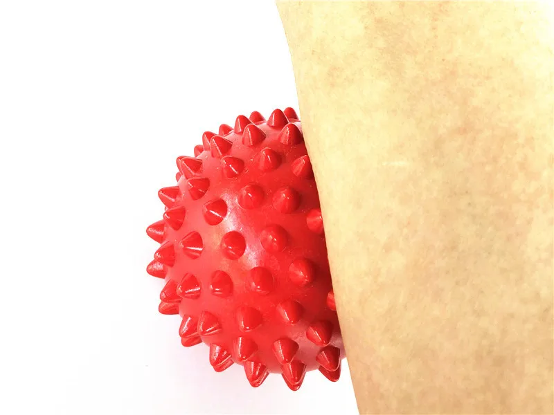 4 color PVC hand massage ball PVC soles hedgehog Sensory training grip the ball Portable physiotherapy ball Catch the ball