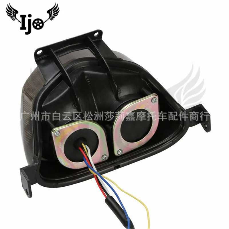 3555511825_826527398