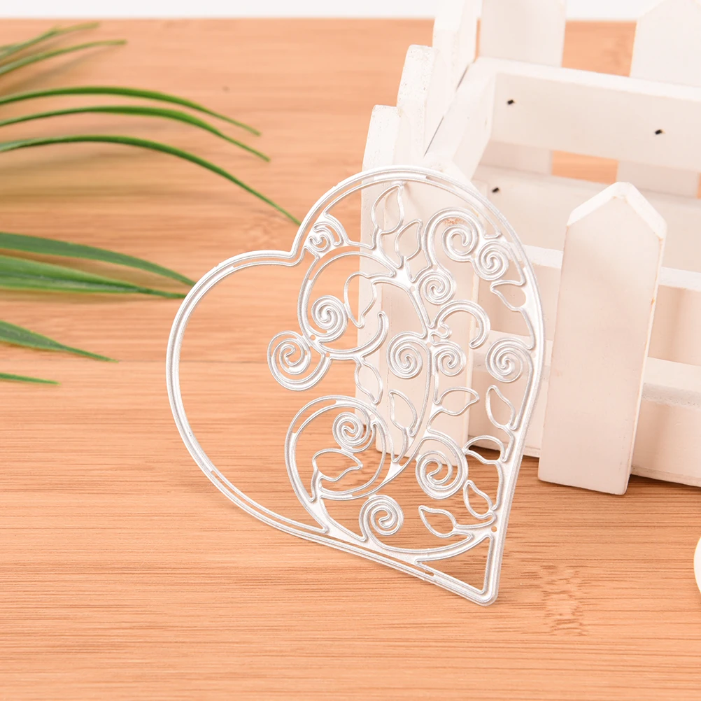 NEW Hollow Heart Metal Cutting Dies Stencil for DIY Scrapbooking Paper Card Album Diary Embossing Painting Crafts