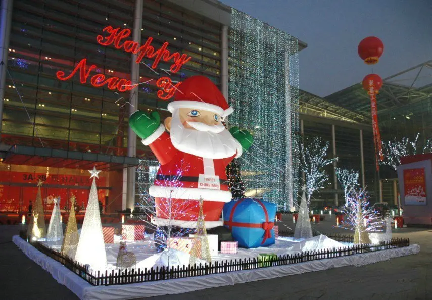 Hot Family Yard Art Christmas Decoration Lovely Inflatable Cartoon Outdoor Advertising Inflatable Christmas Decoration