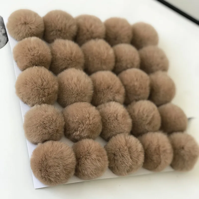 25pcs a lot wholesale 6cm real rex rabbit pom pom fur ball DIY accessories hat glove hair key chain party accessories fluffy fur - Цвет: kahki