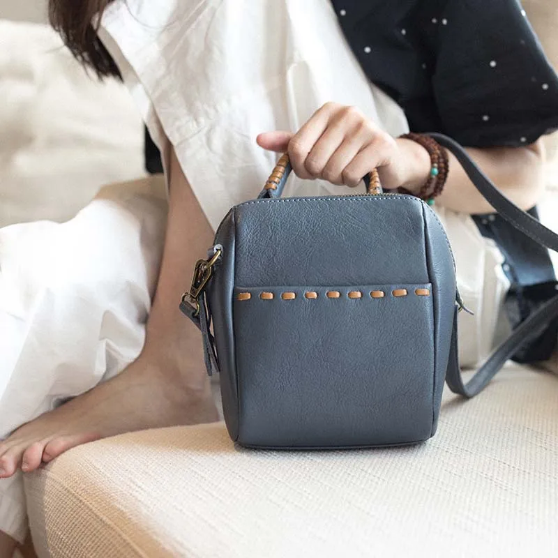 

New leather handbags simple casual small fresh shoulder bag literary first layer leather Messenger bag