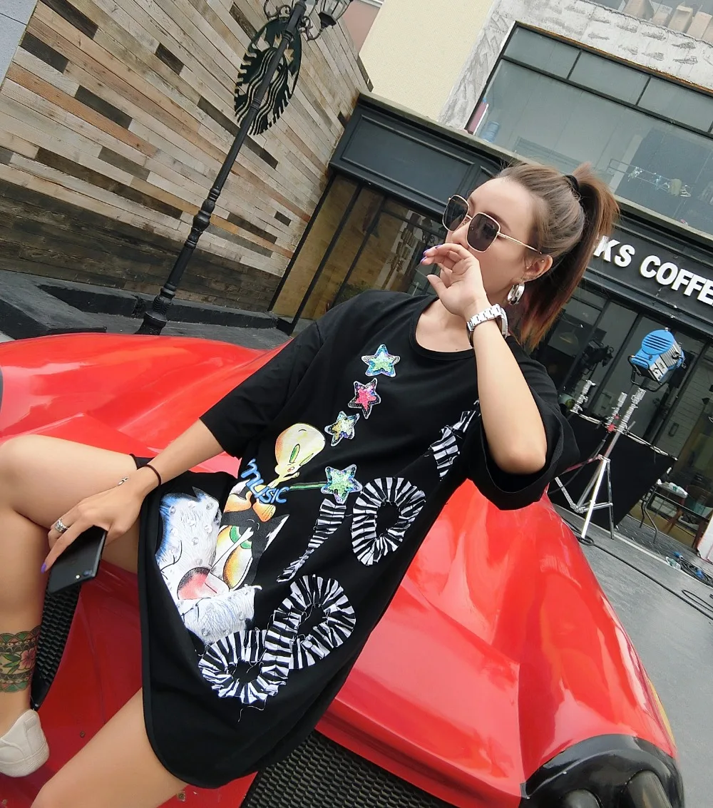 Тайское весеннее и летнее модное Брендовое свободное женское платье-футболка с буквенным принтом и блестками