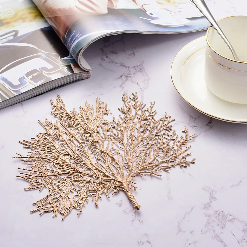 

PVC Leaf Hollow Placemat Pad Dining Table Mat Waterproof Heat Insulation Non Slip Placemats Bowl Chic Creative Coaster