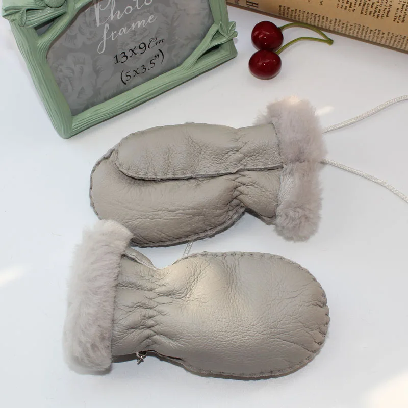 Winter Warm Gloves for Boys Girls Genuine Sheep Fur Gloves Mittens Kids Snow Ski Children's Fur Mitts Rope Black