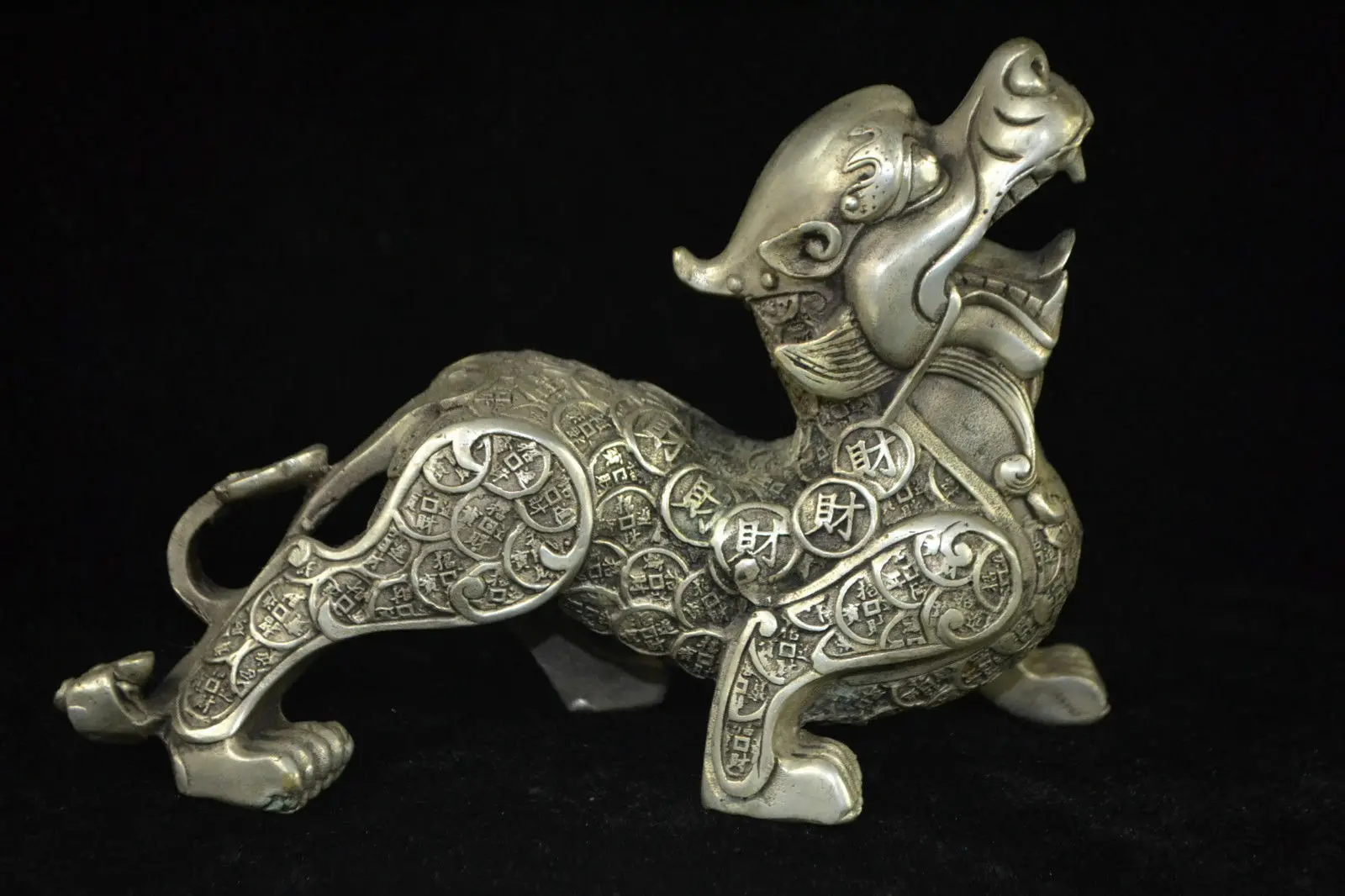 

Old Collectible Vintage China Tibet Silver Carve Wealthy Dragon Rare Big Statue