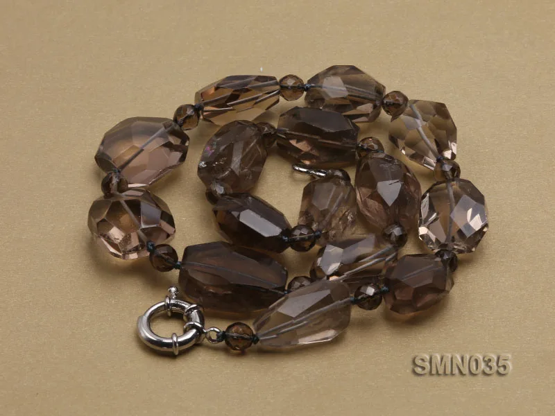 0000030305_0000074563