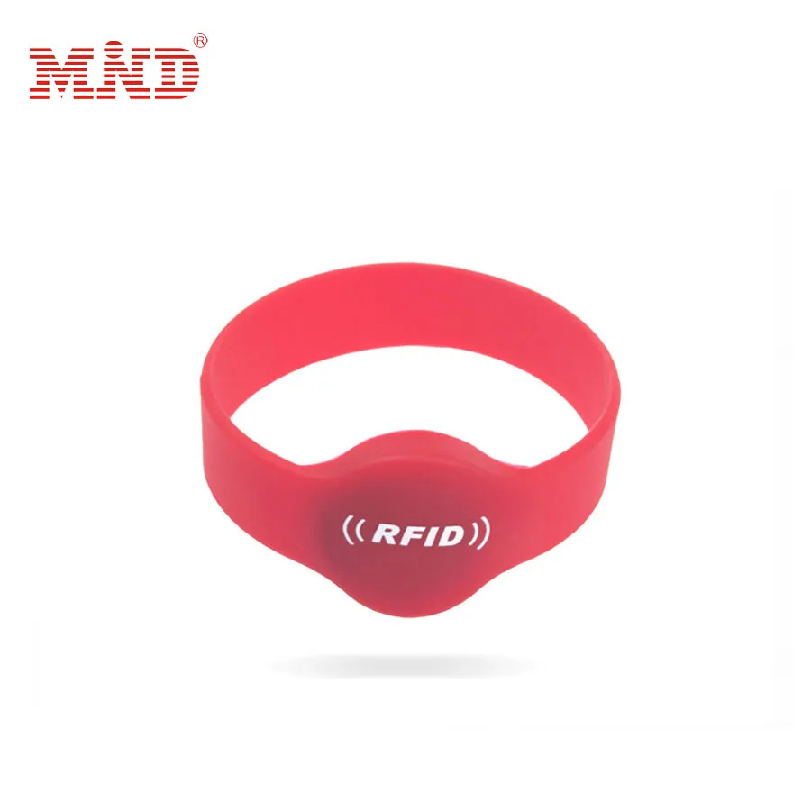 100 шт. 13,56 МГц Красочные Силиконовый Браслет для радиочастотной идентификации F08/S50 чип для праздники rfid микросхемой чипом микропроцессорные карты контроля доступа по отпечаткам пвхс радиодатчиком