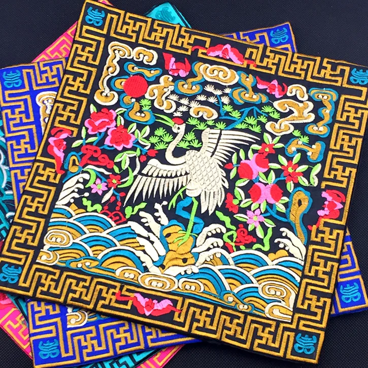 

Novelty Chinese Crane Pattern Dining Table Placemats Silk Fabric Square Waterproof non-slip Table Mat Embroidered protector Pad