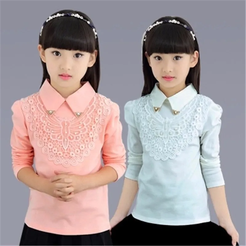 Блузки для девочек; рубашки; новинка года; модные однотонные Блузы с отложным воротником и кружевными цветами; детская хлопковая одежда для девочек; AA1724