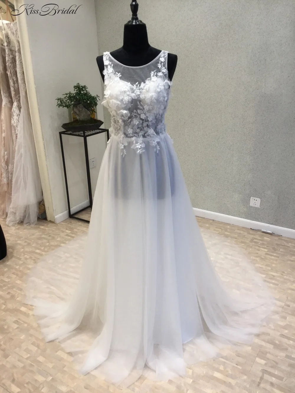 Us 169 0 Simple Cheap Wedding Dress 2018 Summer Style Tulle Beach Wedding Gowns Zipper Back Vestidos De Novia In Wedding Dresses From Weddings