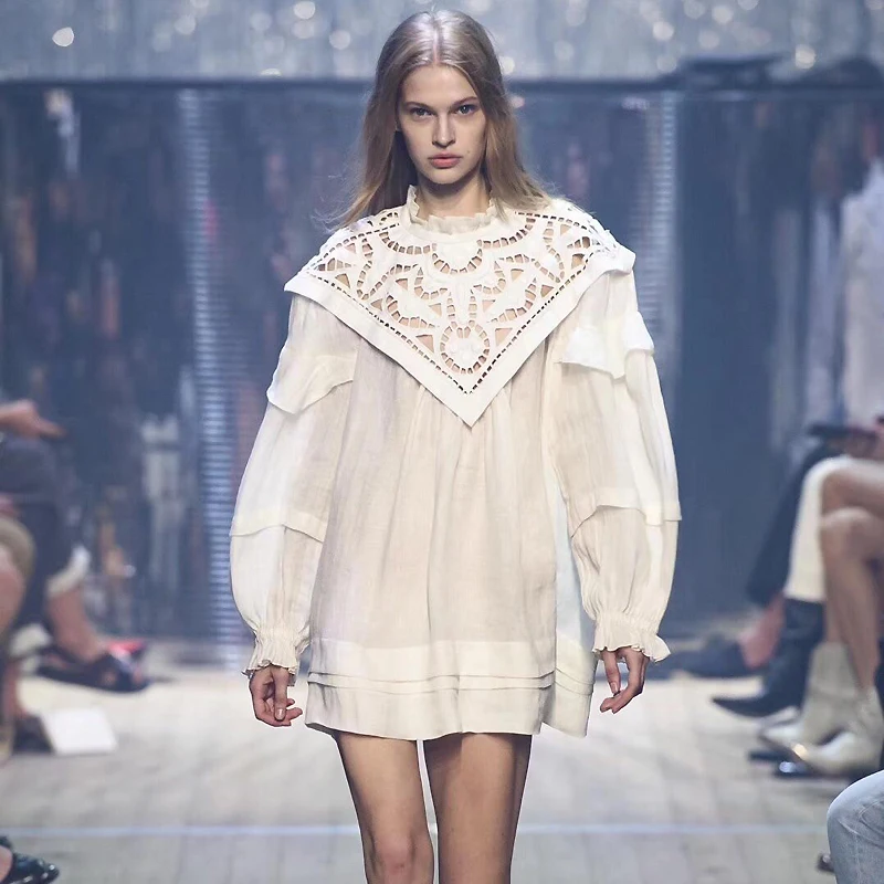 

XF Milan T Stage White/Black High Quality 2019 Summer Shirt Loose Round Neck Puff Sleeves Patch Hollow Party Casual Retro Top