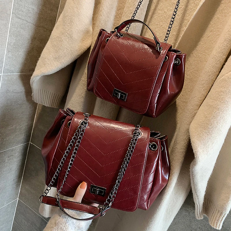 

Package female 2019 new retro large capacity slung female bucket bag chain wild shoulder bag