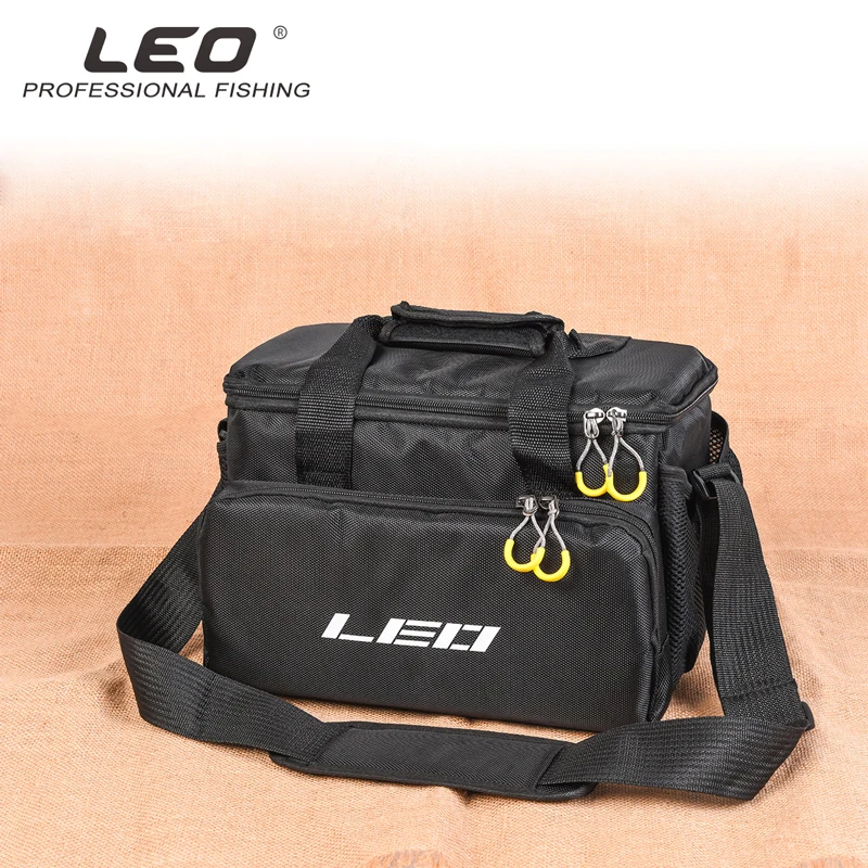 

Waterproof Fishing Bag Large Capacity Multifunctional Lure Fishing Tackle Pack Outdoor Shoulder Bags 32x23x20cm