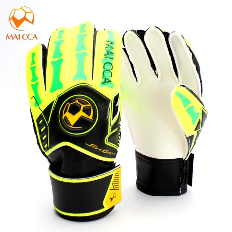 Профессиональные вратарские перчатки футбольные вратарские перчатки Размер 5,6 Детские латексные вратарские перчатки спортивная защита - Цвет: Зеленый