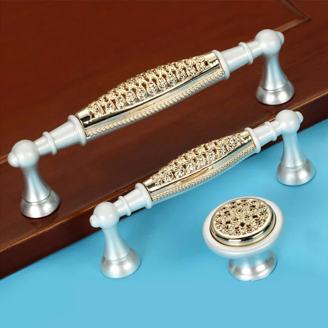 Best Price Cabinet Drawer Handles and Knobs Children Room Cabinet Crystal pulls kitchen furniture bright handle