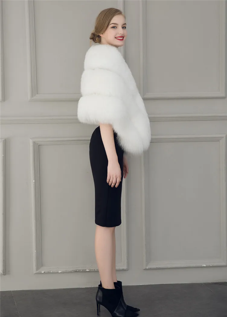 2018 Hcyo   Korean version of the imitation of rabbit fur shawl imitation water mane fur grass cloak vest women's coat (8)