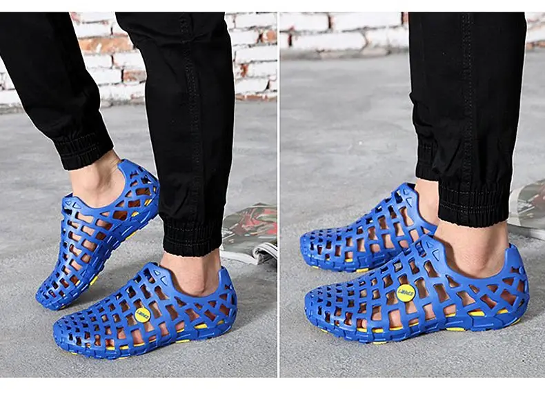 1 (63)Hollow Wading Shoes Breathable Aqua Shoes Beach Sandals Adult Slippers Sport Upstream Shoes Women Diving Socks 