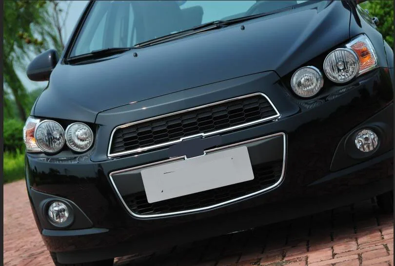 Для Chevy Aveo Sonic 2011-2013 2 шт. Оригинальная версия передняя решетка+ нижняя