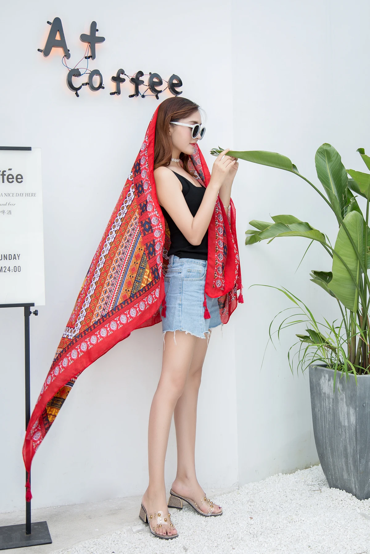 Этнический женский шарф с кисточками, большой платок, весенний и летний шелковый шарф для путешествий, пляжный солнцезащитный шарф