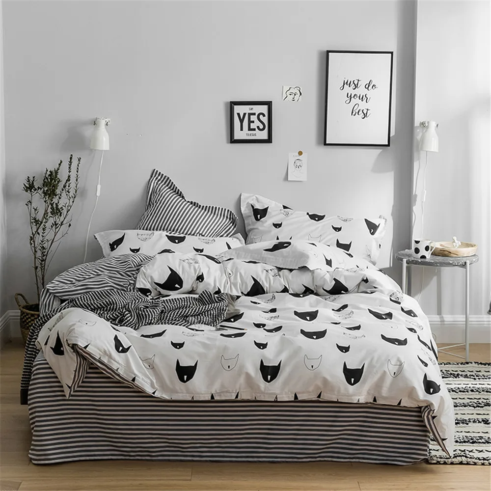 

2019 Black White Foxes Cartoon Duvet Cover Set Twin Queen King Flat Sheet or Fitted Sheet Soft Cotton Bedlinens Pillowcases