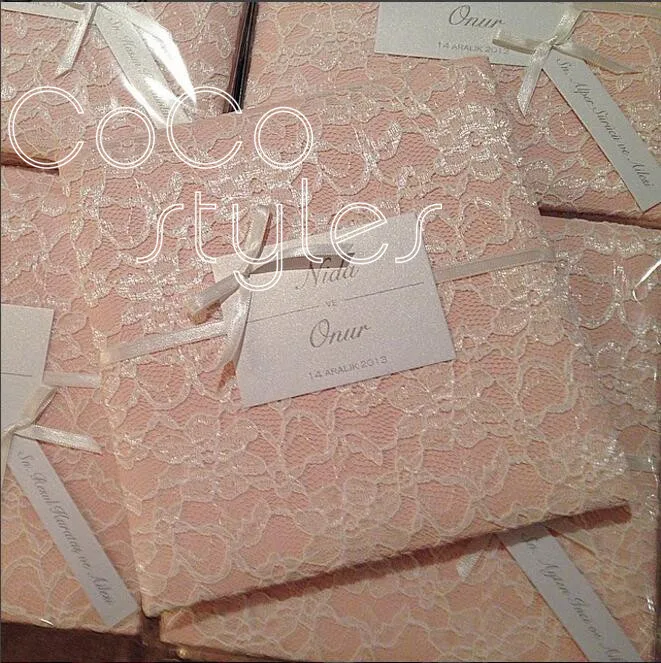  Cocostyles custom luxury lace hard cover invitation card with name tag and gift box for sweet party - 32865722507