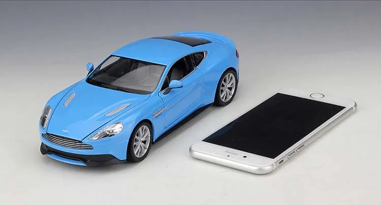 Welly литье под давлением 1:24 Масштаб симулятор Aston Martin Vanquish модель автомобиля сплав спортивный автомобиль металлическая игрушка автомобиль для детей Коллекция подарков