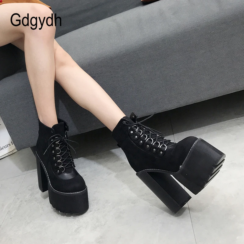 Acheter Gdgydh Gros 2019 Noir Dames Bottes Talon Printemps Femmes Automne Chaussures Survêtement Bout Rond Cheville Bottes pour Femmes Parti Cadeau