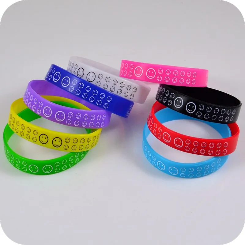 

New Design 10x Smile Face Silicone Bracelet Mix Colors wristband Fashion jewelry Children Girl's Party Gift
