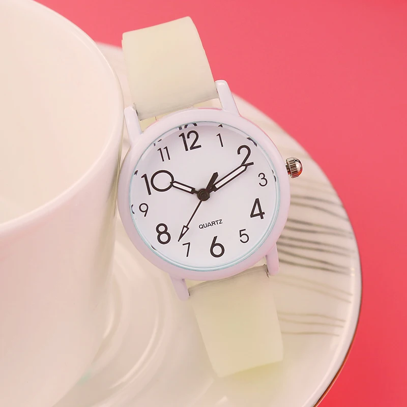 

XIAOYA Fashion silicone strap Ladies Dress Watch Casual Watches for women gift Female Wristwatches relogio feminino 2018 clock