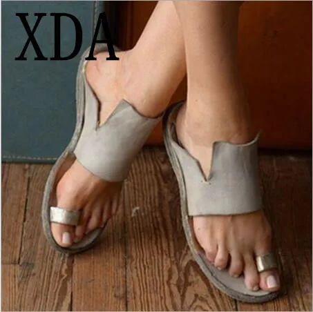 

XDA 2019 New style Retro slipper Fashion women shoes beach Summer flats slipper fish mouth hollow out sandals size 35-43
