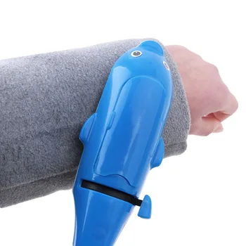 

Cute Dolphin Shape Brush Device Cloth Lint Sticky Brush Cleaner Creative Shape Washable Dust Tool Clothes Hair Removal Brush