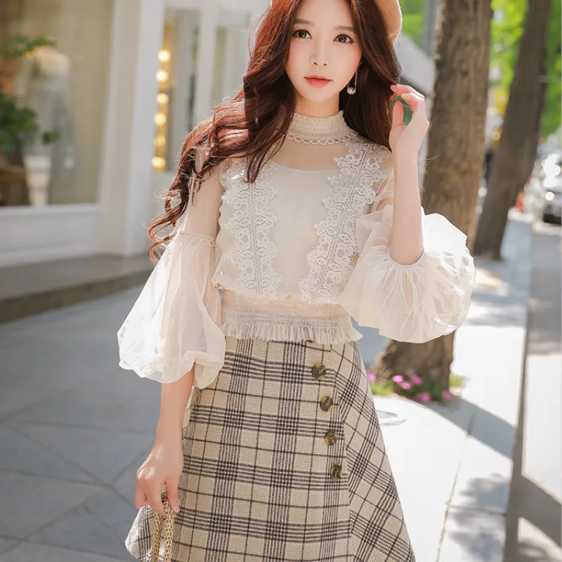 En Ligne Dabuwawa Automne Dentelle Chemises Femmes 2018 Nouvelle Lanterne manches Blouses Romantique Doux Fille à manches longues Chemises Haut