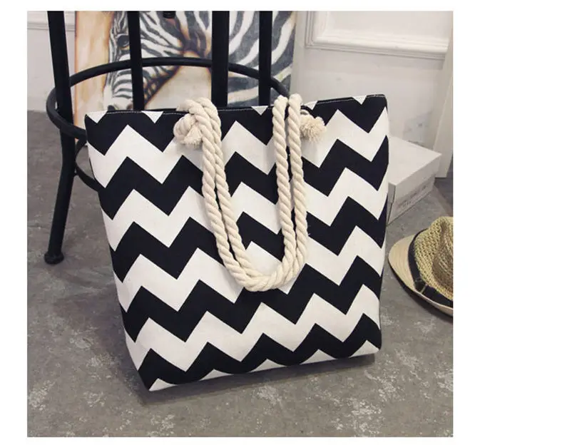 2865265026_1553435890