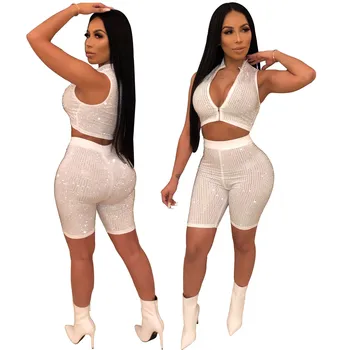 

Fashion 2019 New Deep V-Neck Diamond Two Pieces Set Women Sleeveless Crop Top And High Waist Short Sets Sexy Overalls