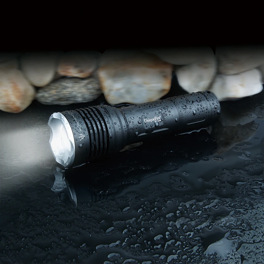 

Uniquefire 5 Mode Flashlight Newest Black Zoom Led Flash UF-1506 20mm XM-L2 Convex Lens Torch For 1 X 18650 Rechargeable Battery