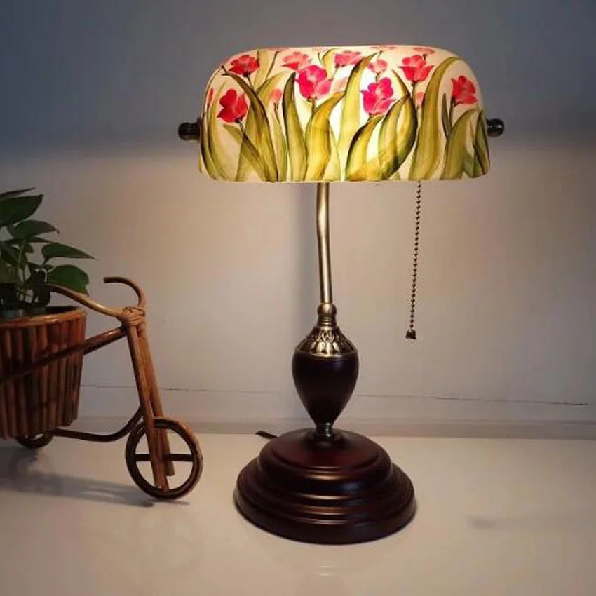 

Vintage Painted flower glass table lamp for bedroom bedside lighting Solid wood Bracket European classical retro work desk lamp