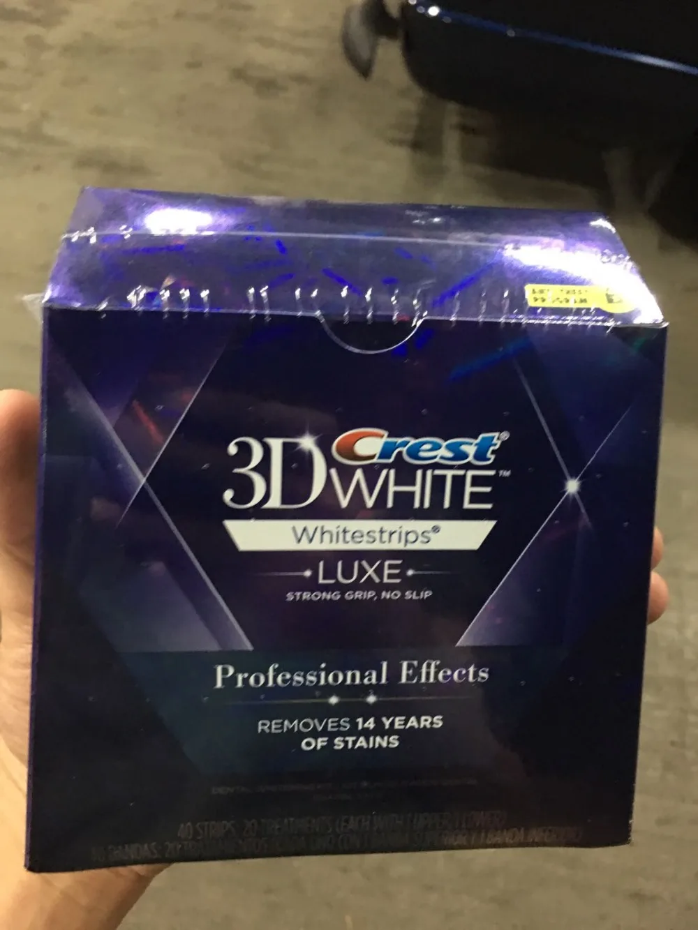 Гребень 3D белые зубы Whitestrips Luxe профессиональный эффект 1 коробка 20 Чехлы Гигиена полости рта Отбеливание зубов полоски