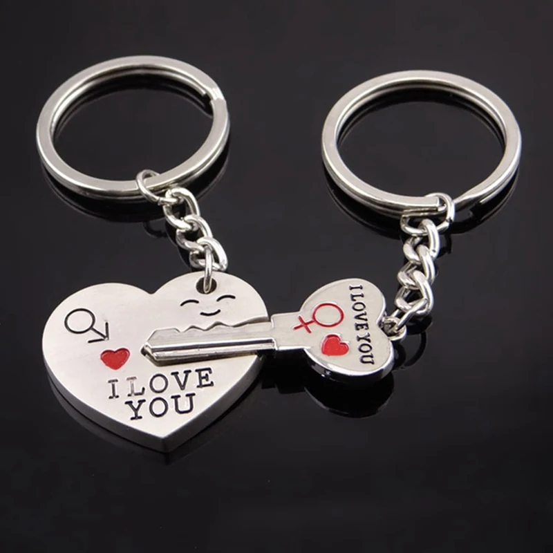 

2Pcs/Set Couple Heart Key I Love You Letter Carved Matching Keychain Key Ring