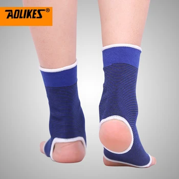 Aolikes 2 Stks/partij Volwassen Sport Fitness Enkel Protector Pads Guards Basketbal Voetbal Running Bracer Body Training Gym Sokken Aolikes 2 Stks/partij Volwassen Sport Fitness Enkel Protector Pads Guards Basketbal Voetbal Running Bracer Body Training Gym Sokken