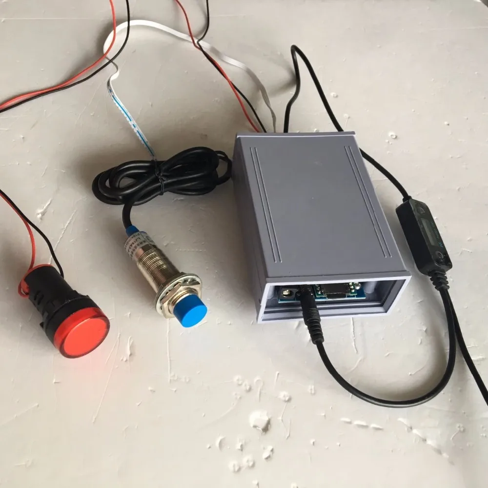escape radio prop